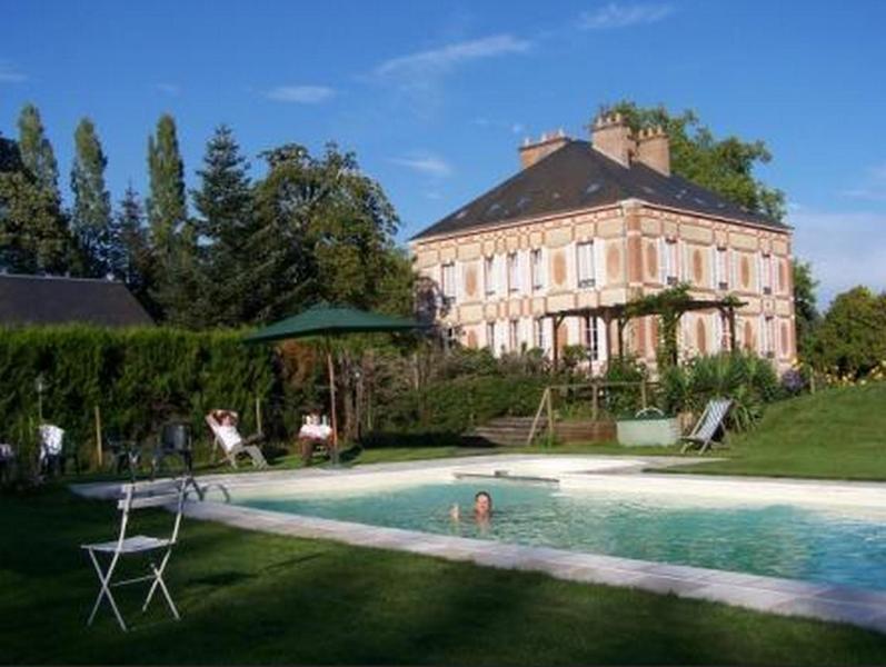Chateau Des Bouffards Brinon-sur-Sauldre Luaran gambar