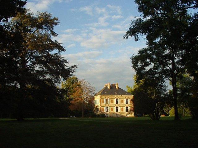Chateau Des Bouffards Brinon-sur-Sauldre Luaran gambar